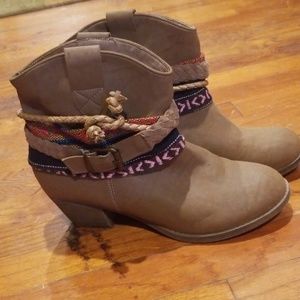 Rock and candy ankle boots